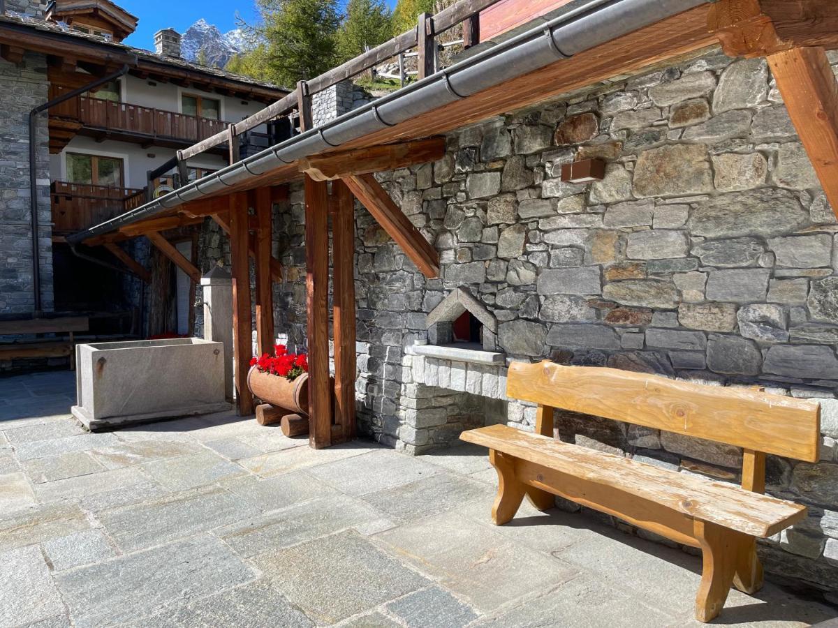 Maison Carrel Elegant 8 Breuil-Cervinia Exterior photo