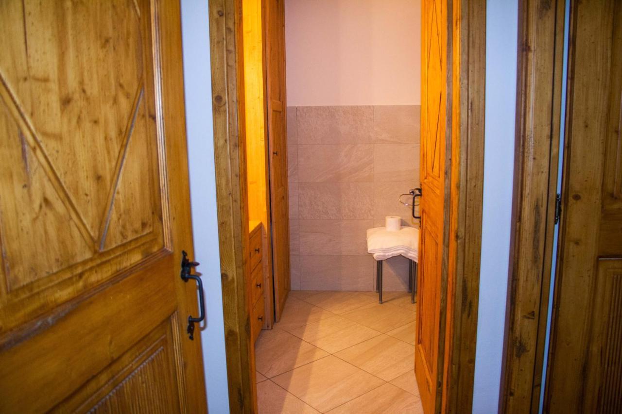 Maison Carrel Elegant 8 Breuil-Cervinia Exterior photo