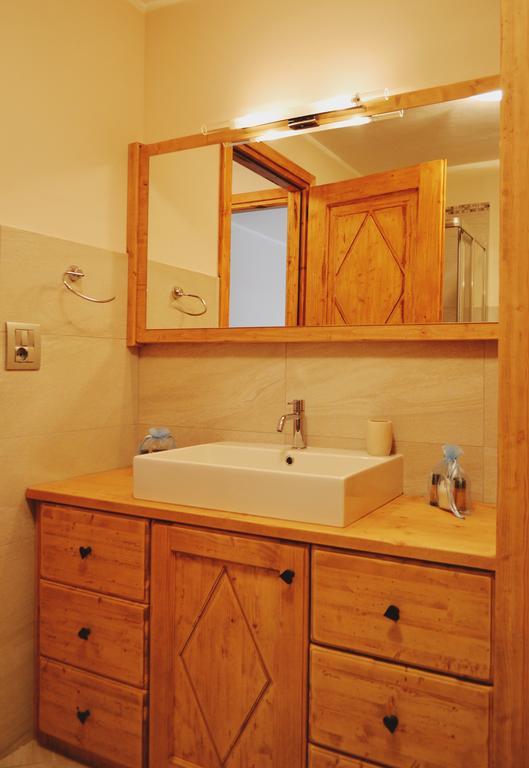 Maison Carrel Elegant 8 Breuil-Cervinia Exterior photo